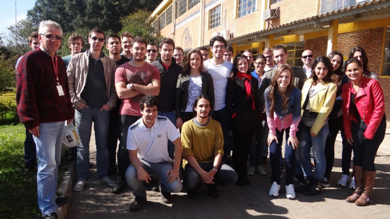 Alunos de engenharia química e mecânica da UFSM visitam Mina de Candiota